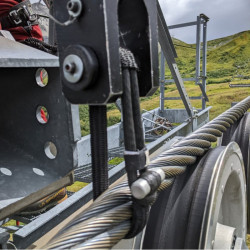 Ms® Cable-lift flexible shackle